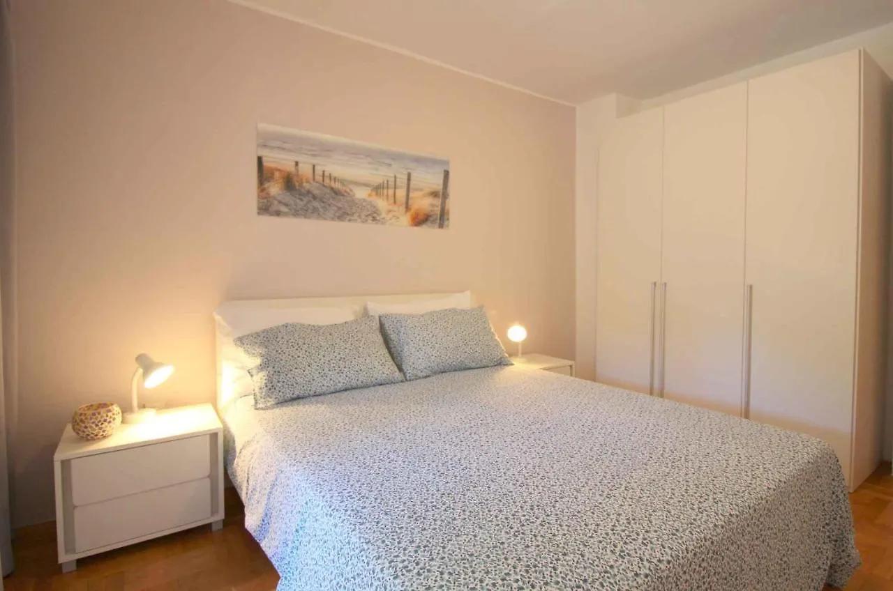 Apartment In Porec/Istrien 9921 0*, ポレッチ