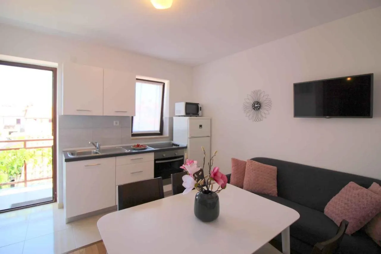 Apartment In Porec/Istrien 9921